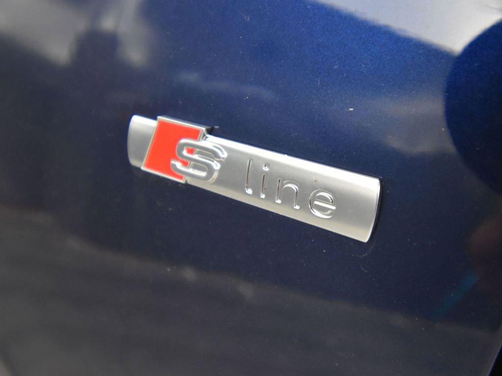 New 2025 Audi Q3 2.0T Premium image 34