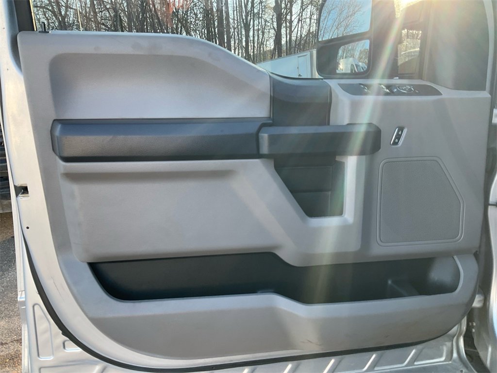 Used 2017 Ford F250 XL w/ Power Equipment Group image 17