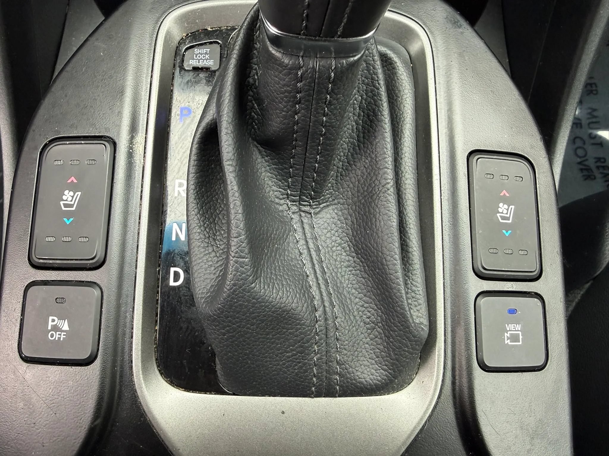 Used 2018 Hyundai Santa Fe Sport FWD image 35