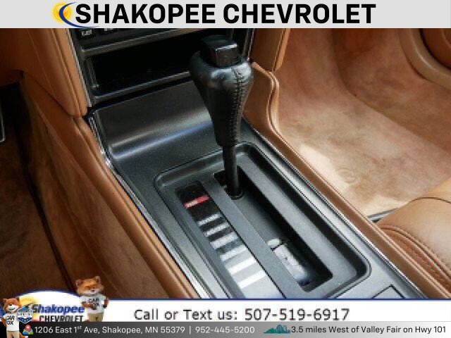 Used 1990 Buick Reatta Convertible image 18