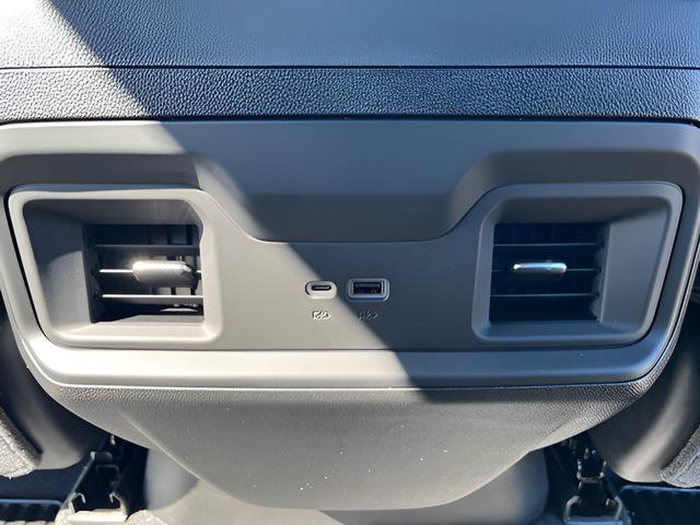 New 2026 Chevrolet Silverado 3500 LT image 32