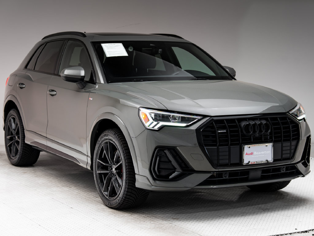 Used 2022 Audi Q3 2.0T Premium Plus w/ Premium Plus Package AWD/4WD image 26