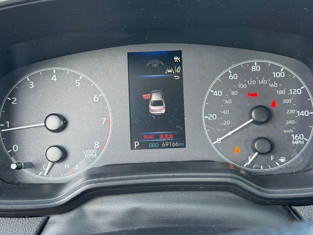 Used 2023 Toyota Corolla LE image 22