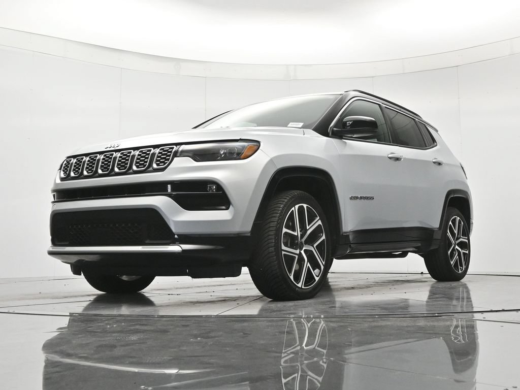 Used 2025 Jeep Compass Limited w/ Elite Group AWD/4WD image 38