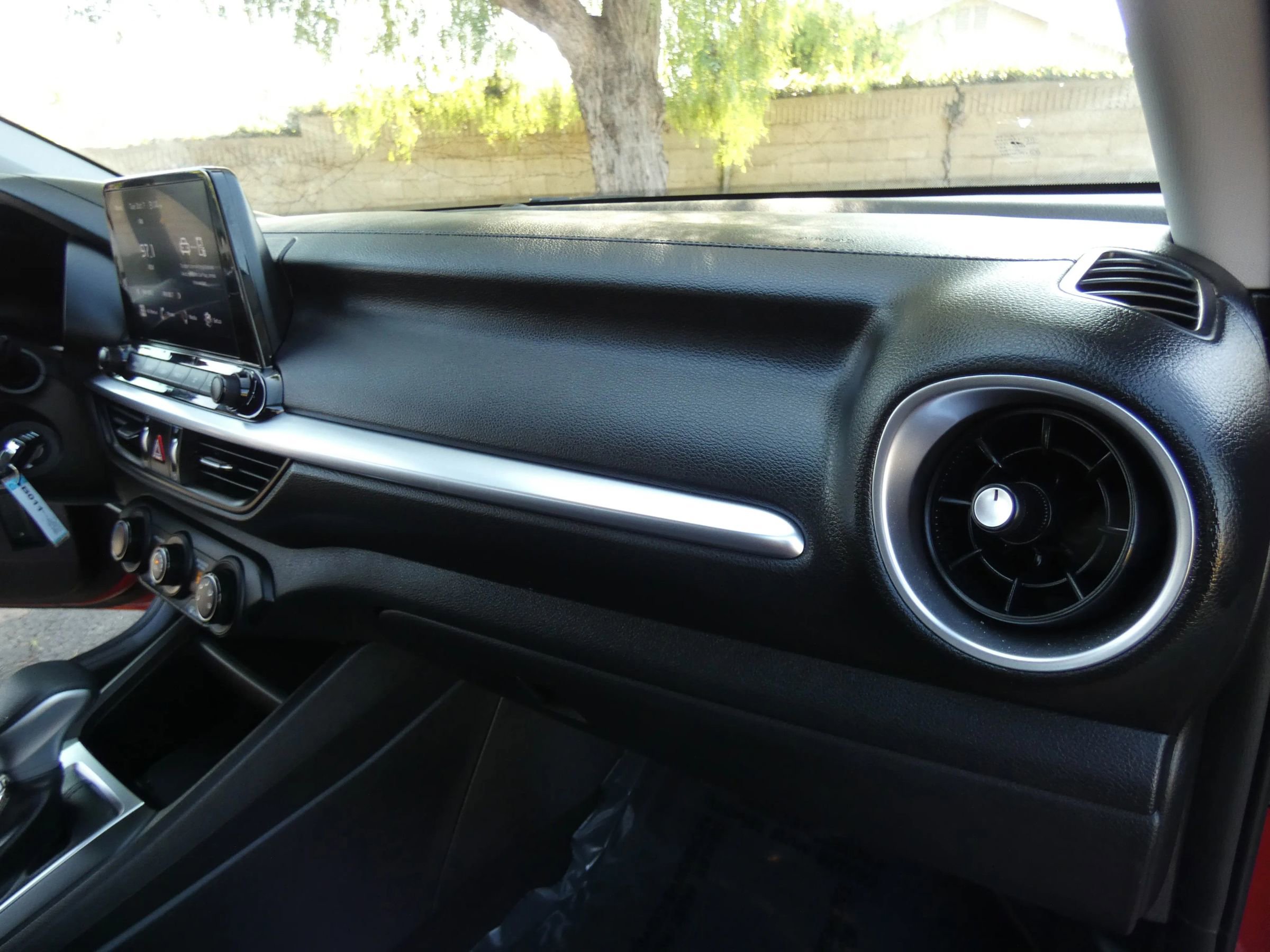 Used 2023 Kia Forte LXS image 31