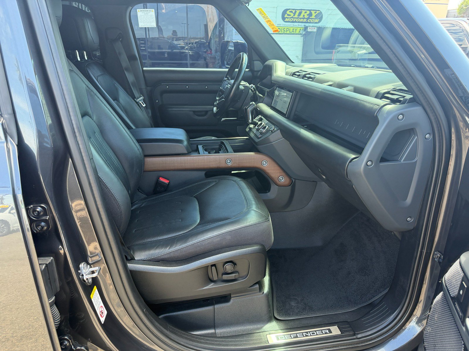 Used 2021 Land Rover Defender 110 X AWD/4WD image 16