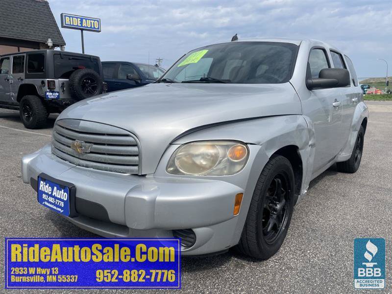 Used 2011 Chevrolet HHR LT FWD image 1