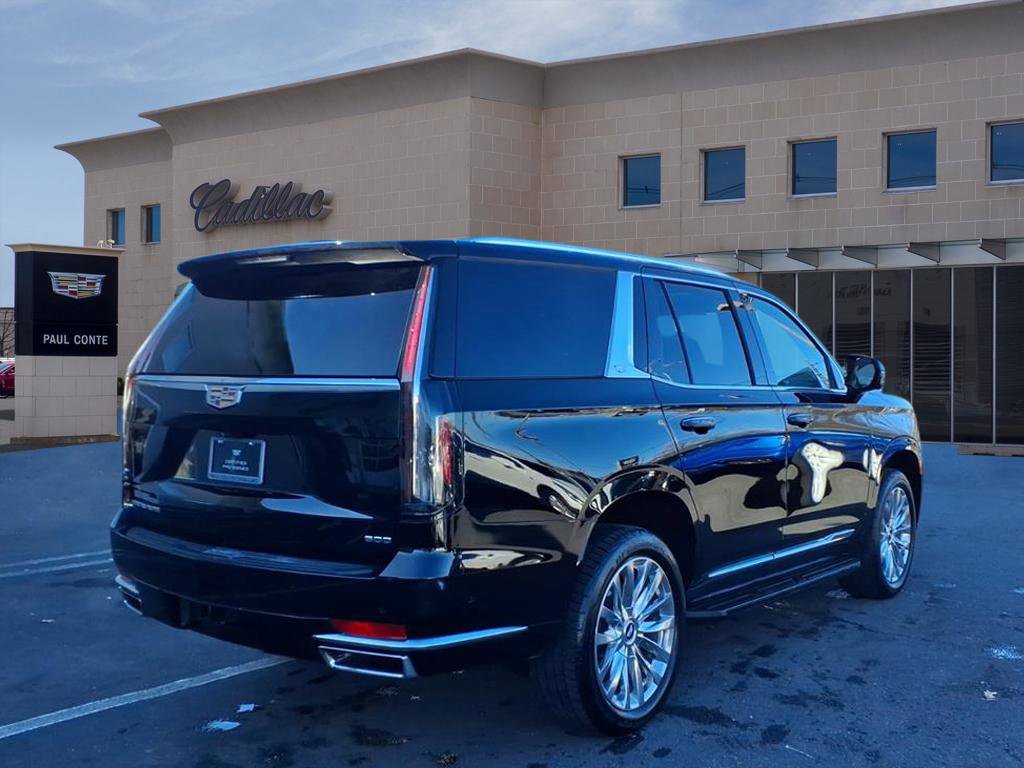 Used 2023 Cadillac Escalade Premium Luxury AWD/4WD image 5
