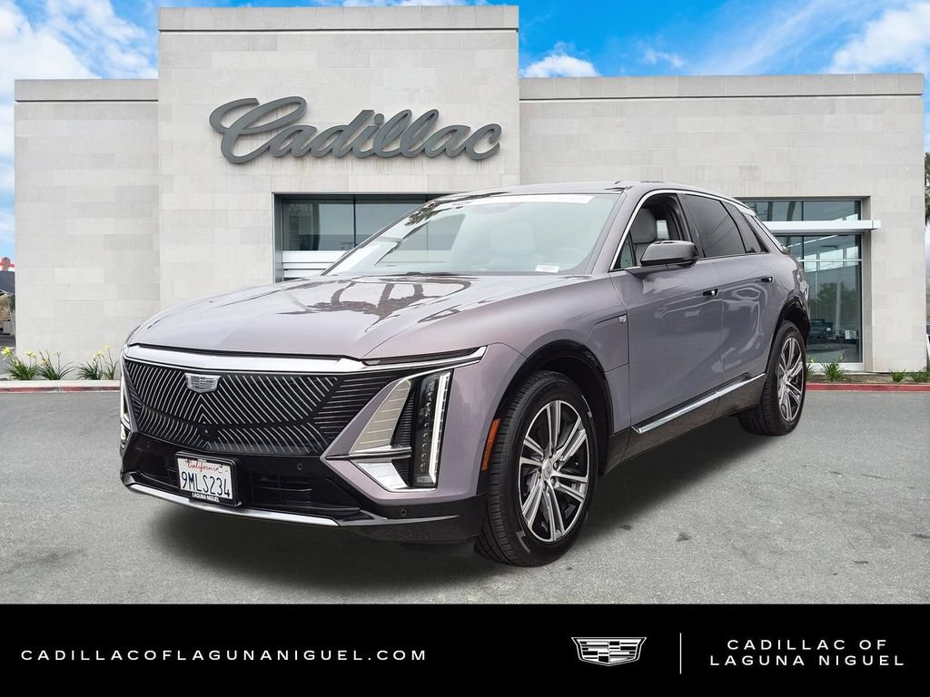 Certified 2024 Cadillac Lyriq Luxury RWD image 1