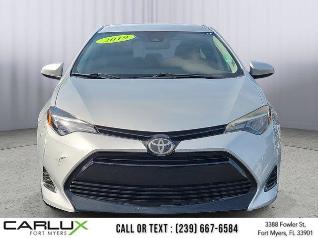 Used 2019 Toyota Corolla LE image 2