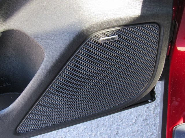 New 2026 Mitsubishi Outlander SE FWD image 12