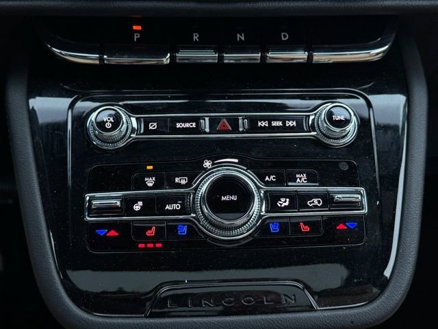 Certified 2022 Lincoln Corsair Reserve w/ Equipment Group 201A image 33