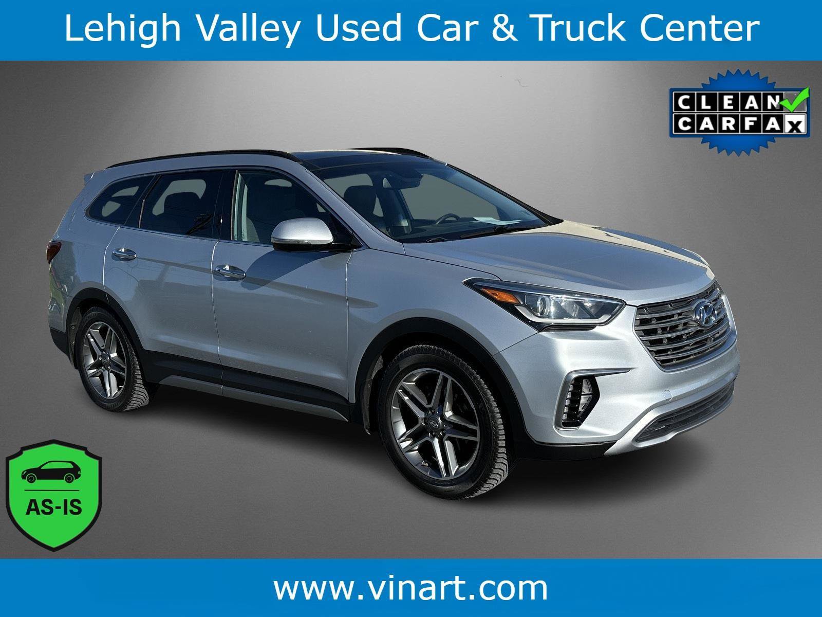 Used 2017 Hyundai Santa Fe Limited AWD/4WD image 1