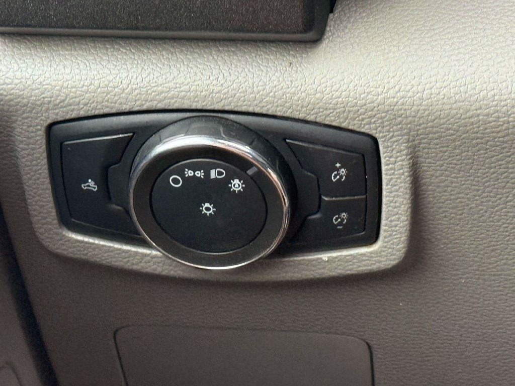 Used 2021 Ford F250 XL w/ Power Equipment Group AWD/4WD image 17
