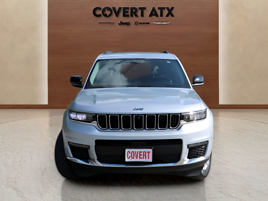 Used 2023 Jeep Grand Cherokee L Limited w/ Luxury Tech Group II AWD/4WD image 8