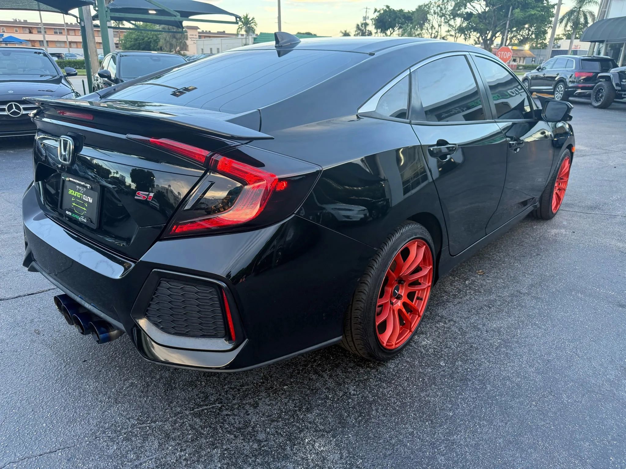 Used 2018 Honda Civic Si image 7