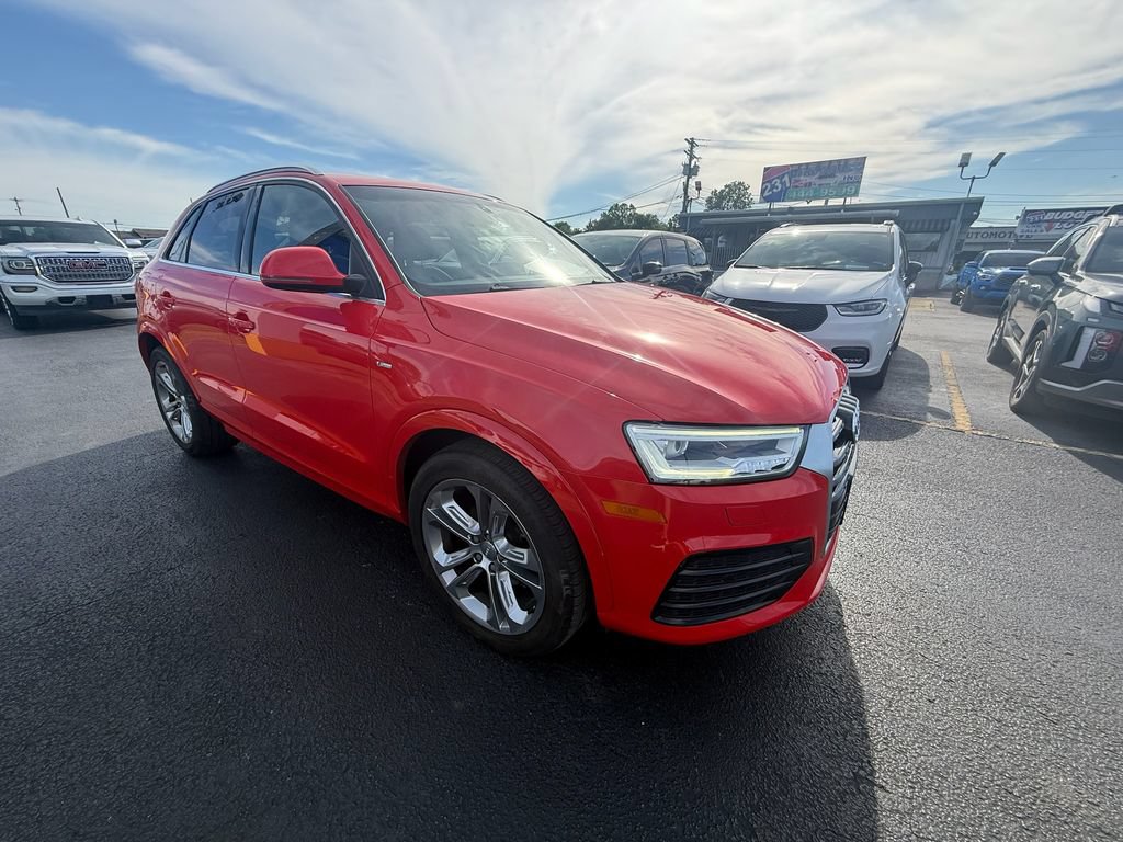 Used 2018 Audi Q3 2.0T Premium Plus w/ Premium Plus Package AWD/4WD image 1