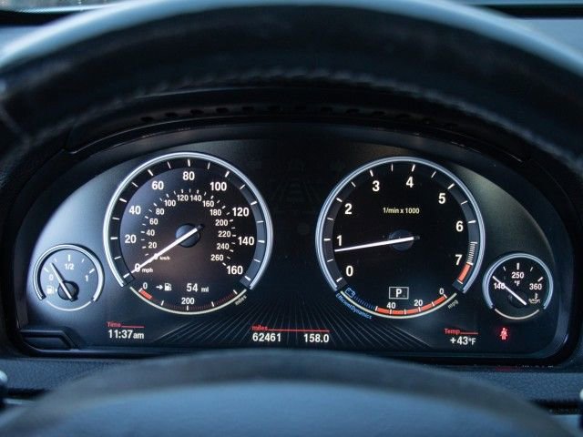 Used 2017 BMW 550i Gran Turismo xDrive image 14