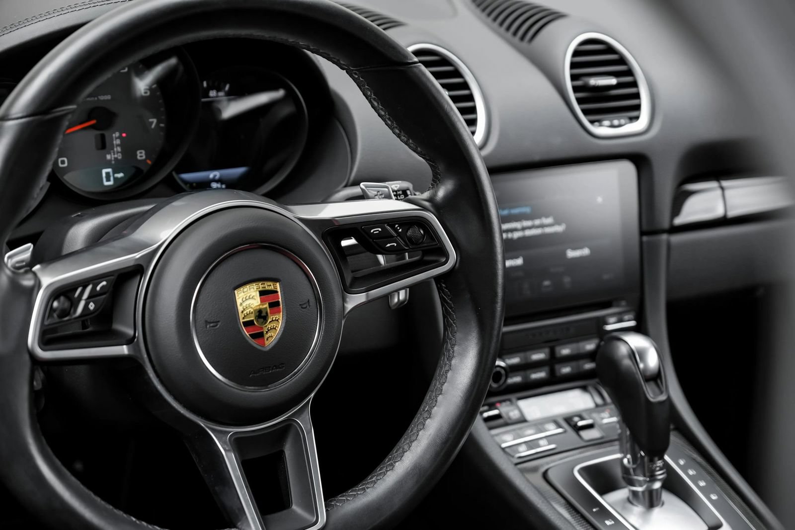 Used 2021 Porsche 718 Boxster S RWD image 28