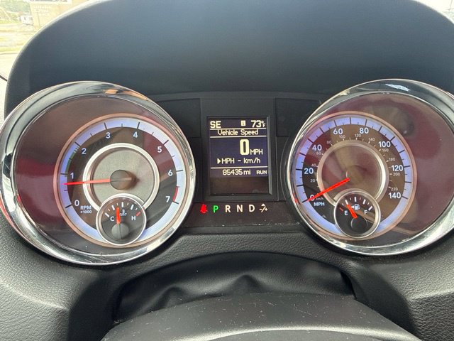 Used 2016 Chrysler Town & Country Touring w/ Driver Convenience Group FWD image 18