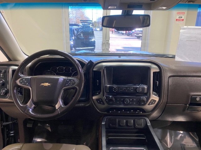 Used 2018 Chevrolet Silverado 1500 LTZ w/ LTZ Plus Package image 26