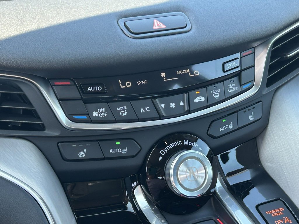 Certified 2025 Acura TLX w/ Technology Package image 20
