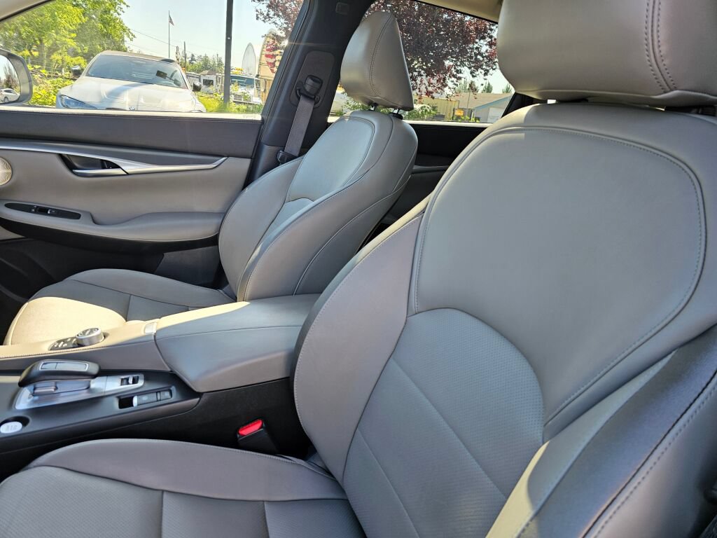 Used 2024 INFINITI QX50 Luxe AWD/4WD image 25