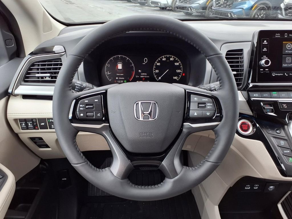 New 2026 Honda Odyssey Touring image 15