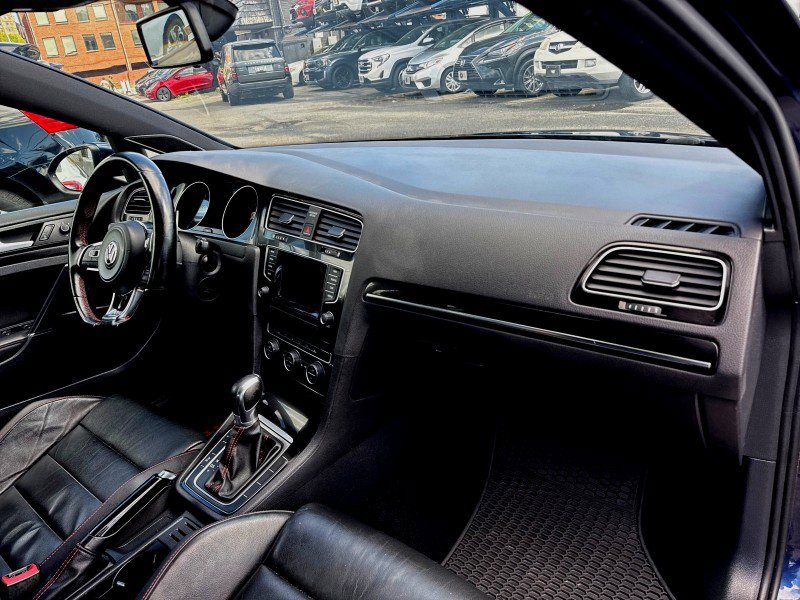 Used 2015 Volkswagen GTI Autobahn image 23