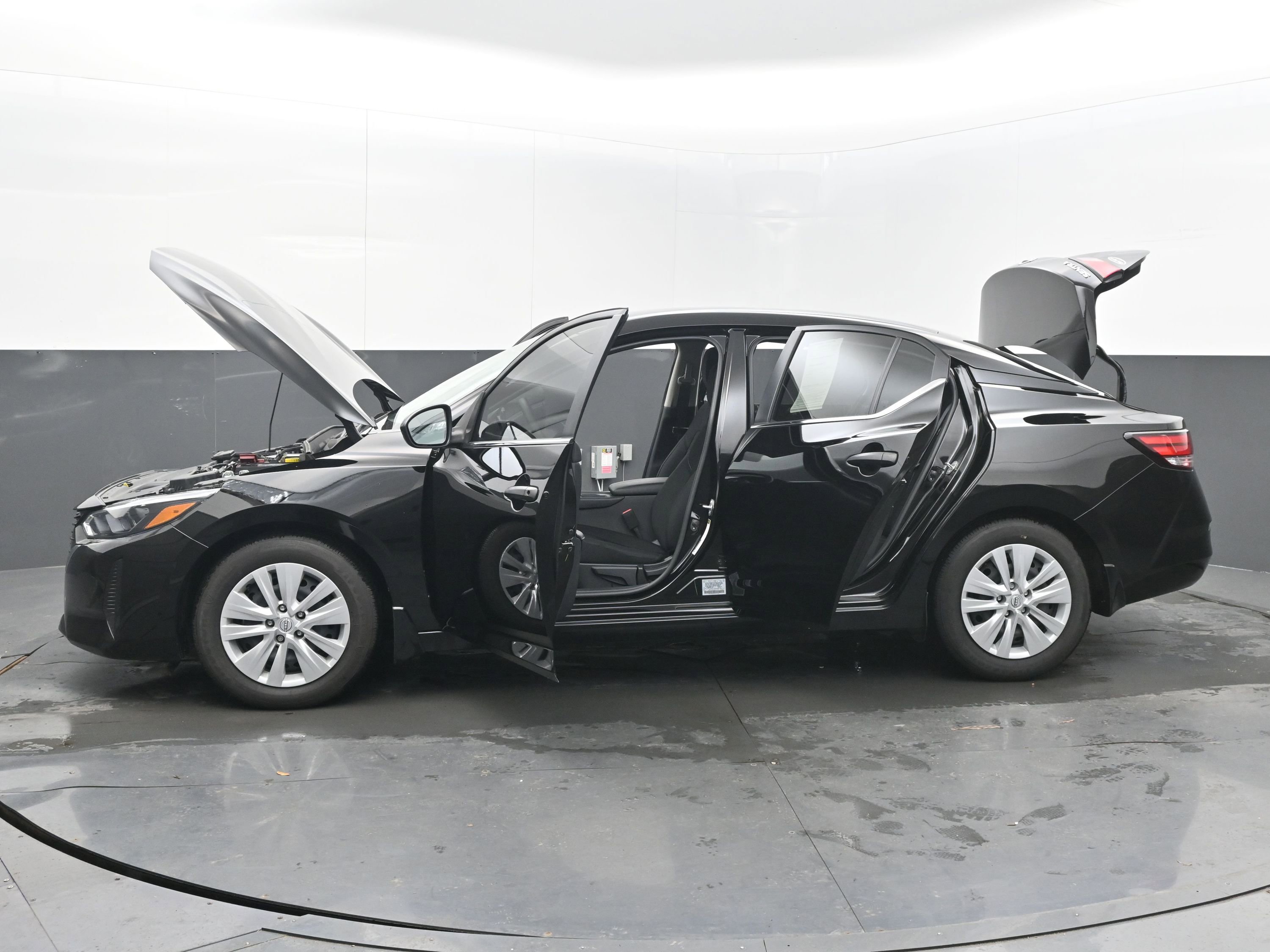 Certified 2025 Nissan Sentra S image 41