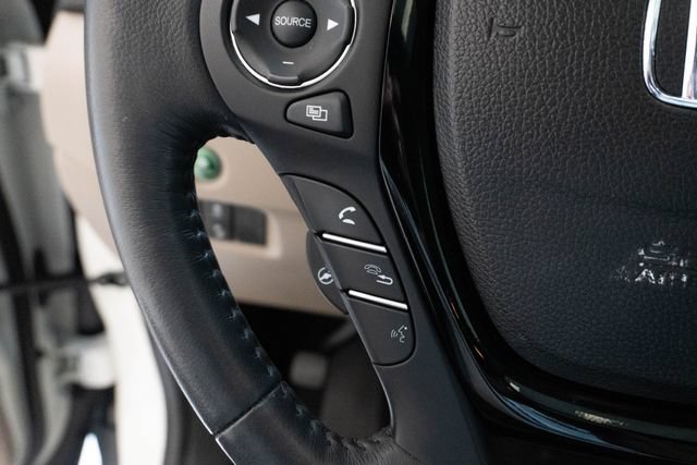 Used 2018 Honda Pilot Elite image 26
