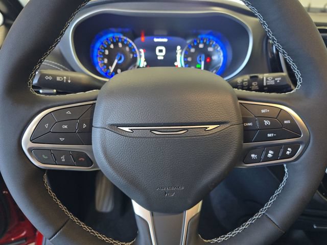New 2027 Chrysler Pacifica Select AWD/4WD image 27