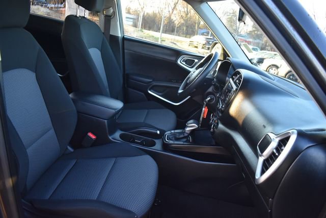 Certified 2023 Kia Soul LX w/ LX Technology Package image 13
