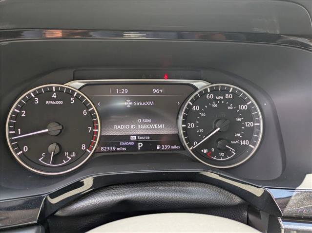 Used 2024 Nissan Pathfinder SL FWD image 11