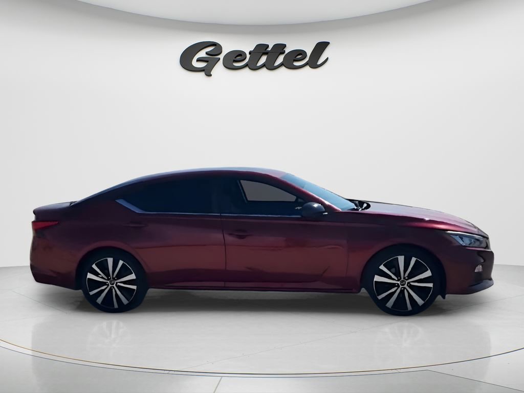 Used 2019 Nissan Altima 2.0 SR image 9