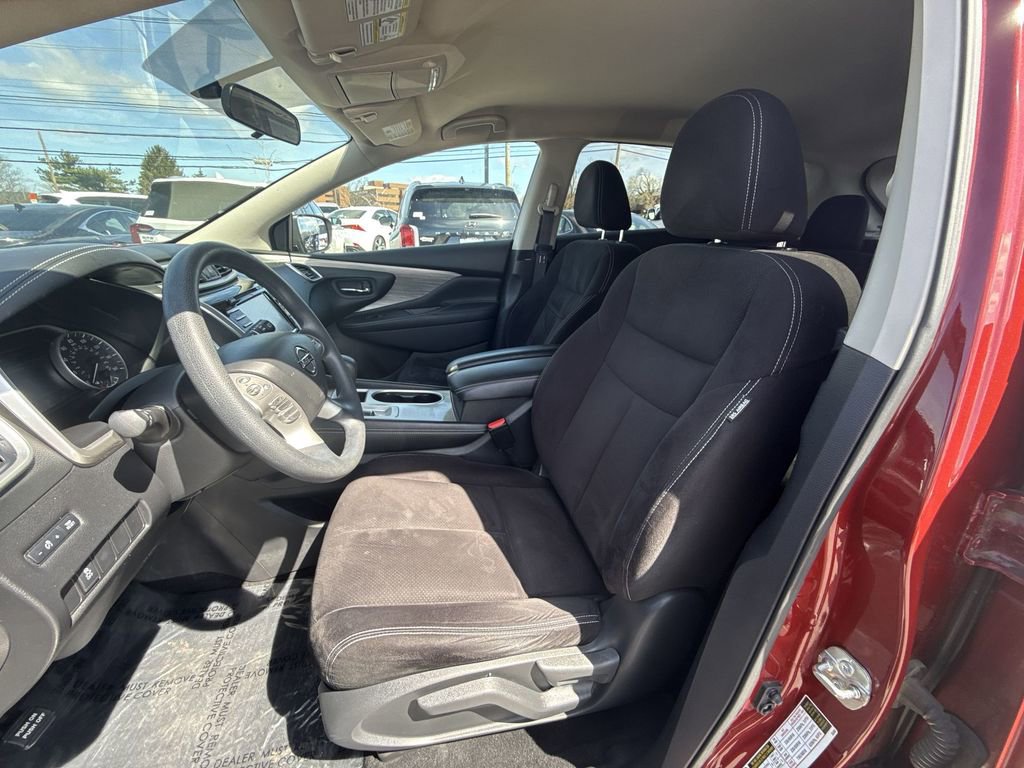 Used 2018 Nissan Murano S image 11