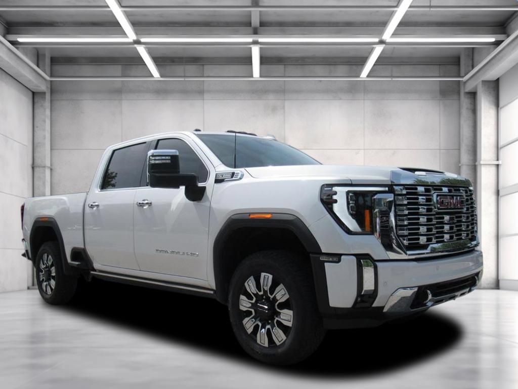 Used 2024 GMC Sierra 2500 Denali w/ Denali Reserve Package AWD/4WD image 1