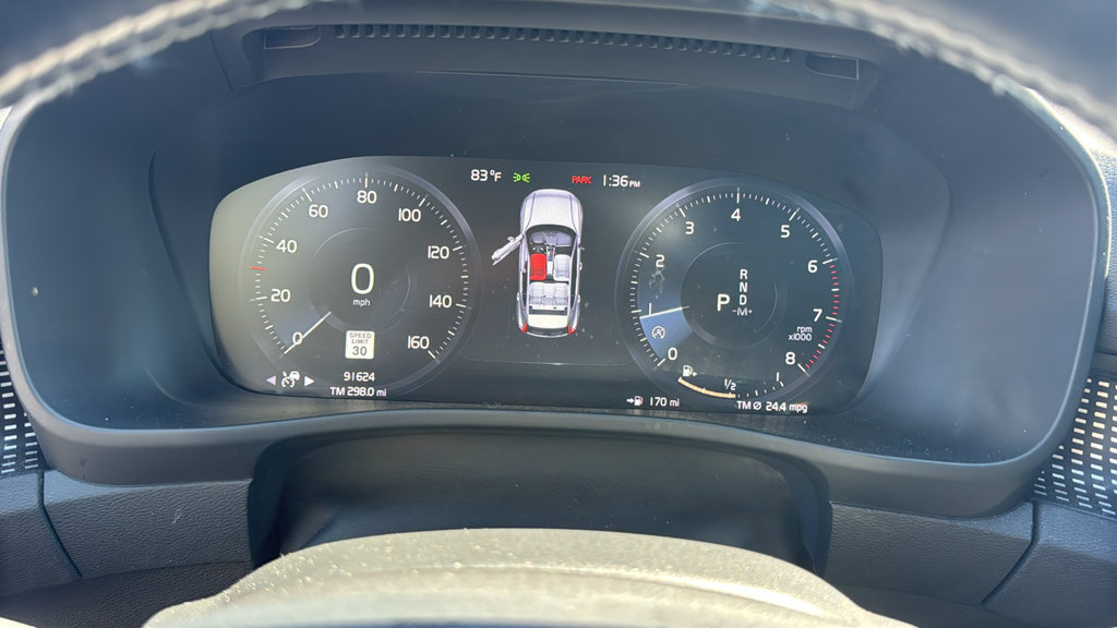 Used 2019 Volvo XC40 T5 R-Design AWD/4WD image 17