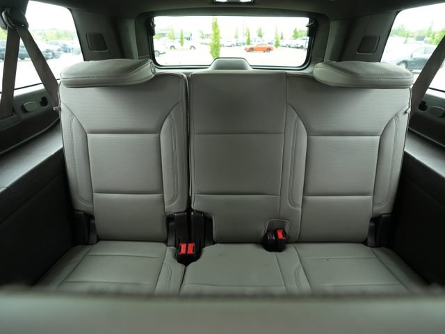 Used 2022 GMC Yukon XL SLT w/ SLT Premium Package AWD/4WD image 27
