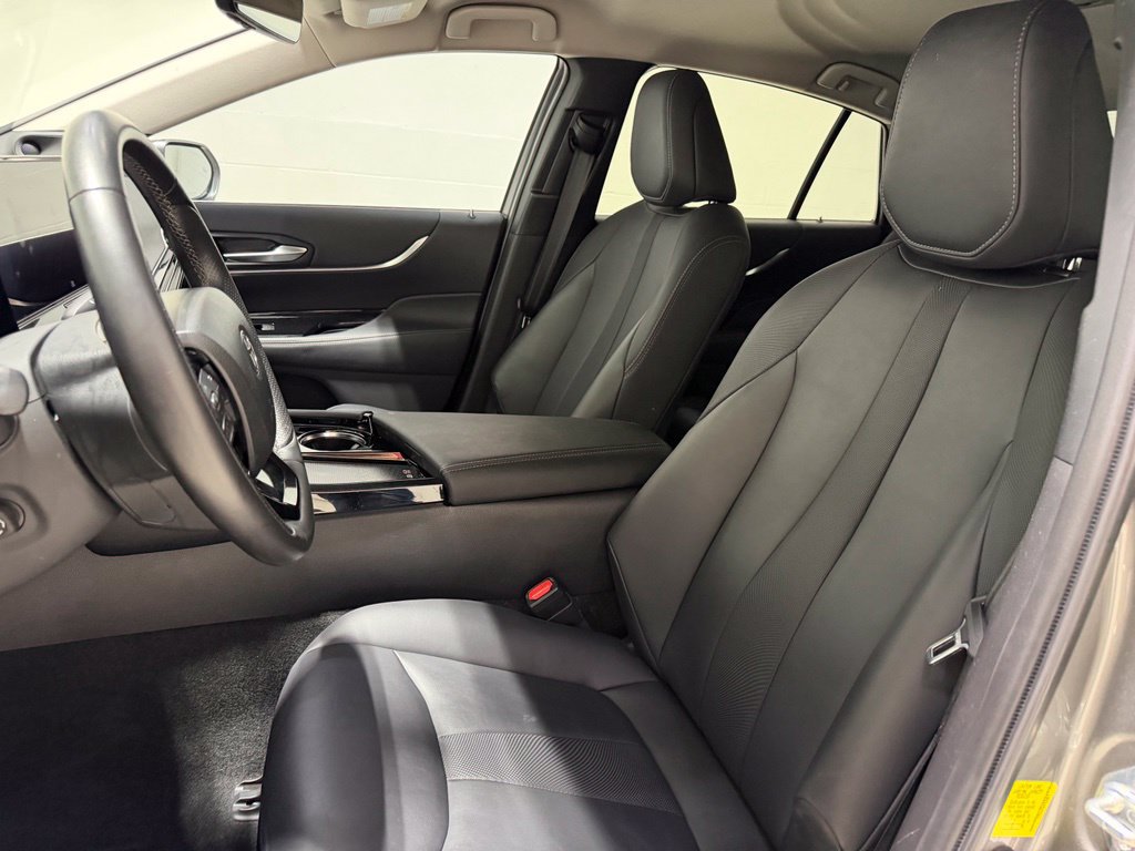 Used 2023 Toyota Mirai w/ Advanced Technology Package RWD image 30