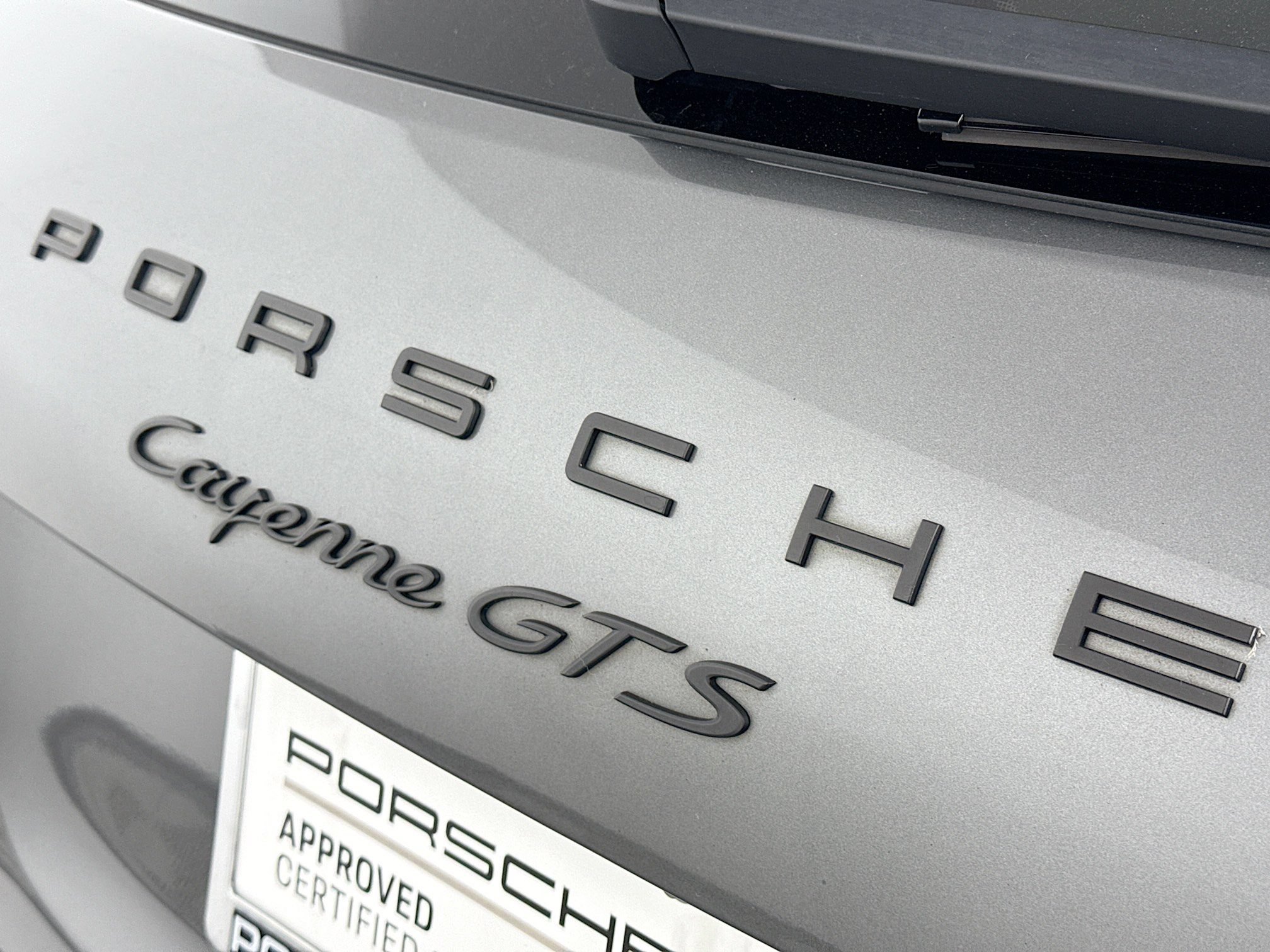 Certified 2018 Porsche Cayenne GTS AWD/4WD image 33