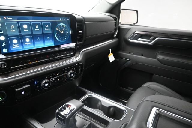 Used 2022 Chevrolet Silverado 1500 LTZ AWD/4WD image 29