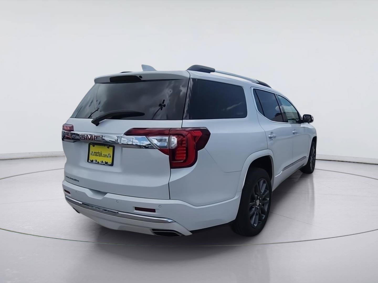 Used 2020 GMC Acadia Denali w/ Trailering Package FWD image 8