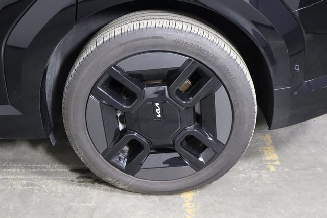 Used 2024 Kia EV9 GT-Line AWD/4WD image 44