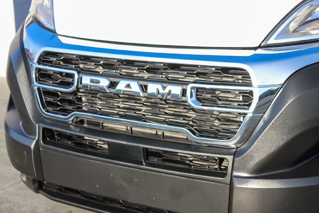 Used 2025 RAM ProMaster 2500 w/ U-Haul Equipment Group FWD image 6