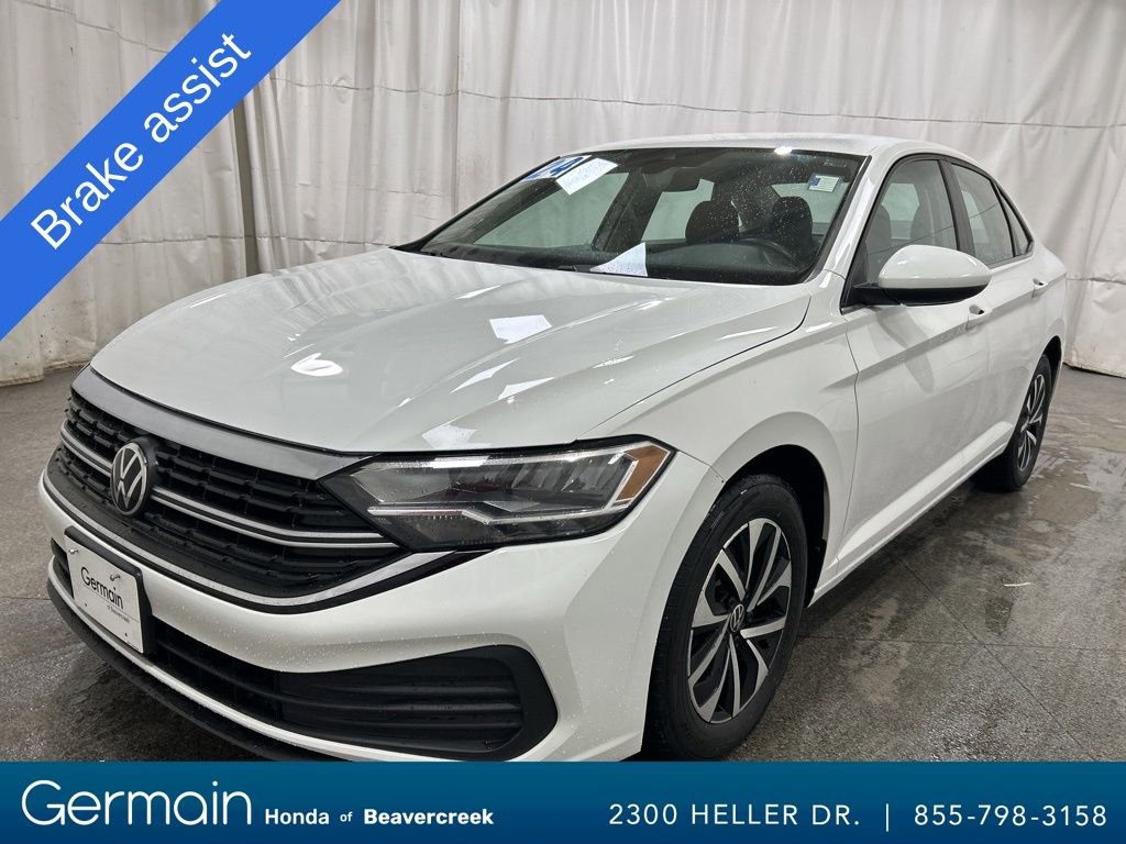 Used 2024 Volkswagen Jetta S image 8