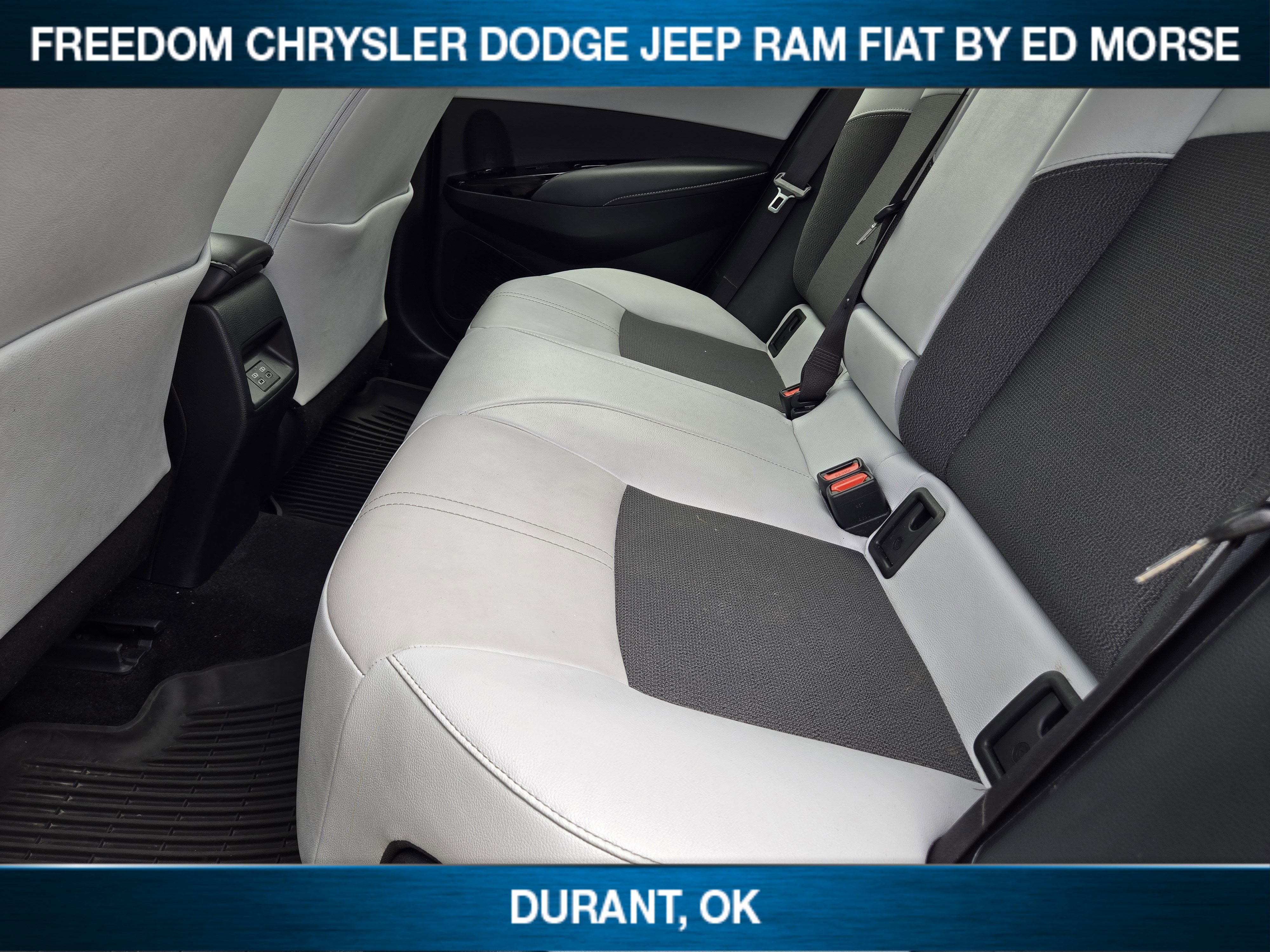 Used 2024 Toyota Corolla XSE FWD image 18