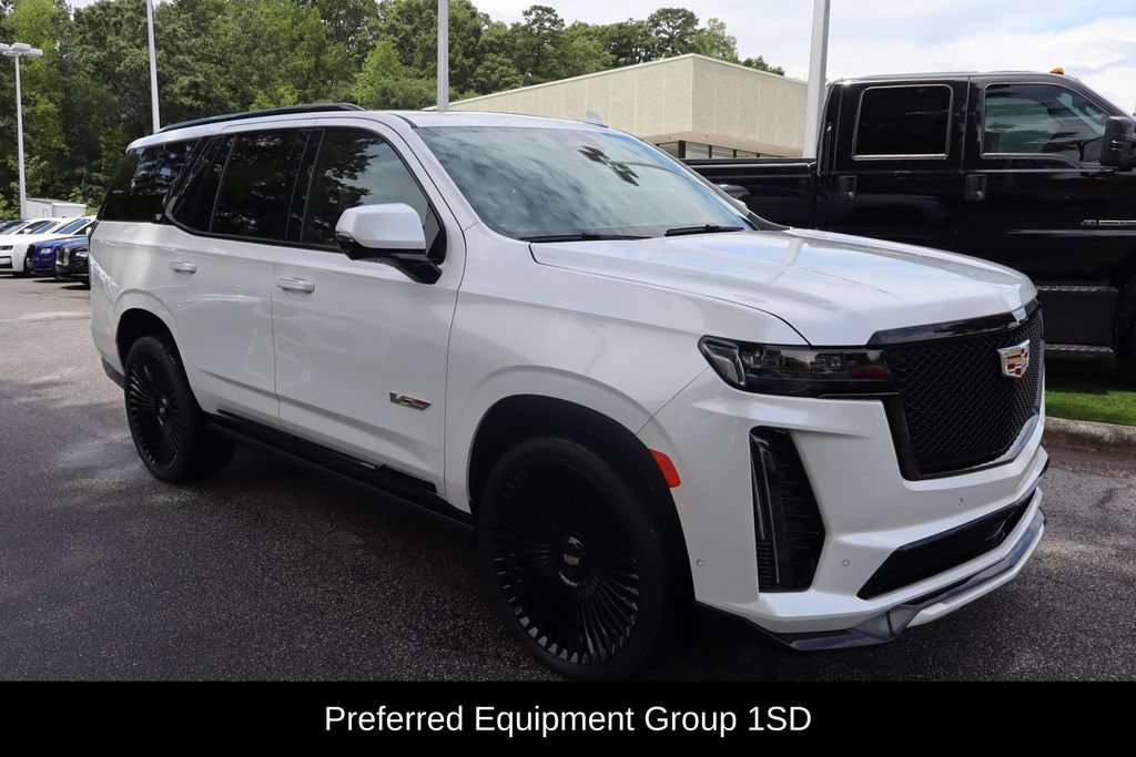 Used 2023 Cadillac Escalade V AWD/4WD image 3