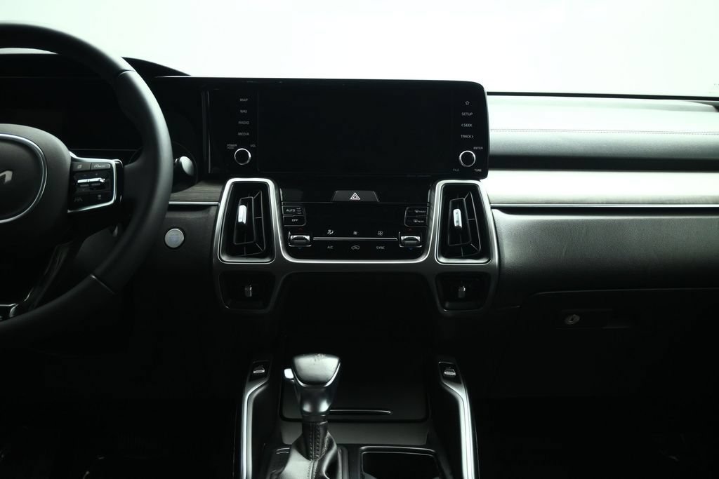 Used 2023 Kia Sorento X-Line EX AWD/4WD image 37
