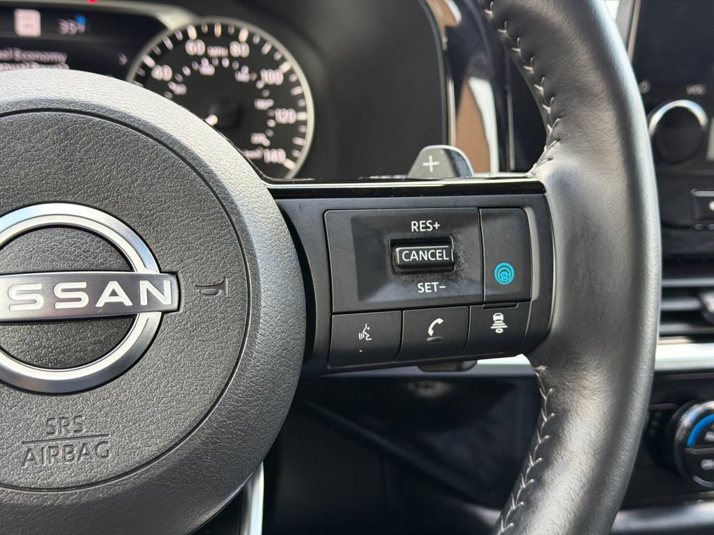 Used 2025 Nissan Pathfinder SL image 22